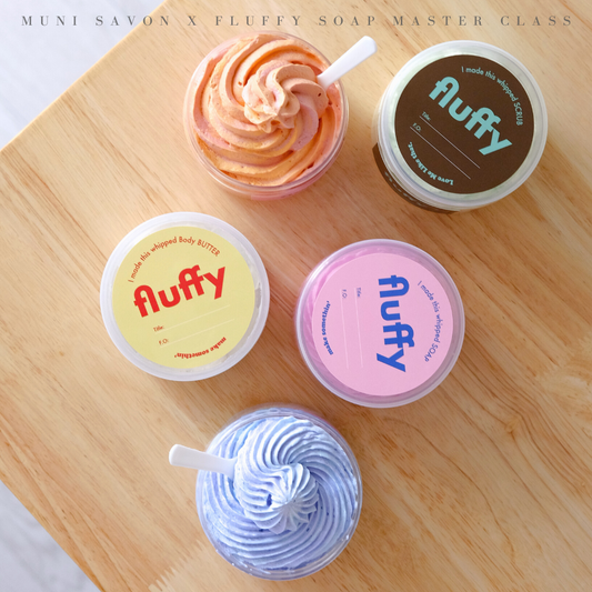 無二新增的手工皂證書課程。韓國 Make Something’ 協會所推出的Fluffy Soap Master Class，只需短短半日四小時，學習多款霜皂，更有冬夏不同配方，成品可即時使用。課程完成後，學員將獲得由韓國 Make Something’ 協會頒發的電子證書，將來便可成為導師開班教授霜皂！ 